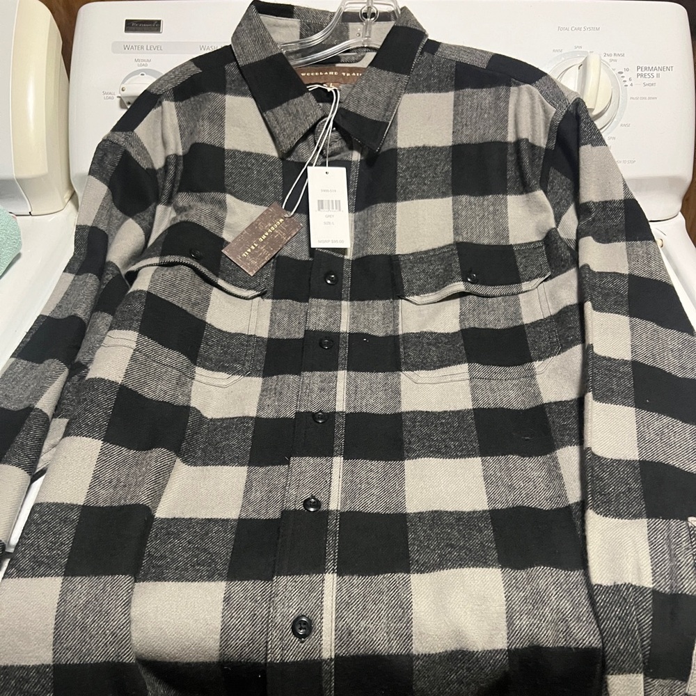 mens flannel long sleeve shirt